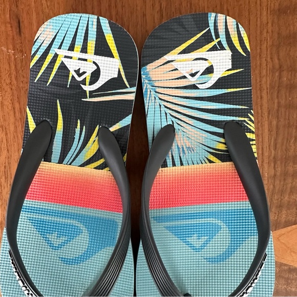 Quiksilver Kids Flip Flops. Blue/Black/Orange/Yellow. Size Big Kid 4/5. - Picture 7 of 9